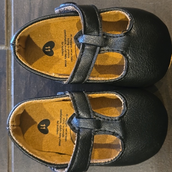 MYGGPP Infant Black Mary Janes Sz 11 NWOT - Picture 5 of 5